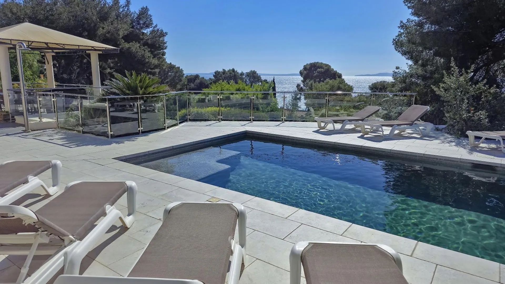 Villa Domaine Du Soleil, Vue Mer Avec Piscine Le Lavandou