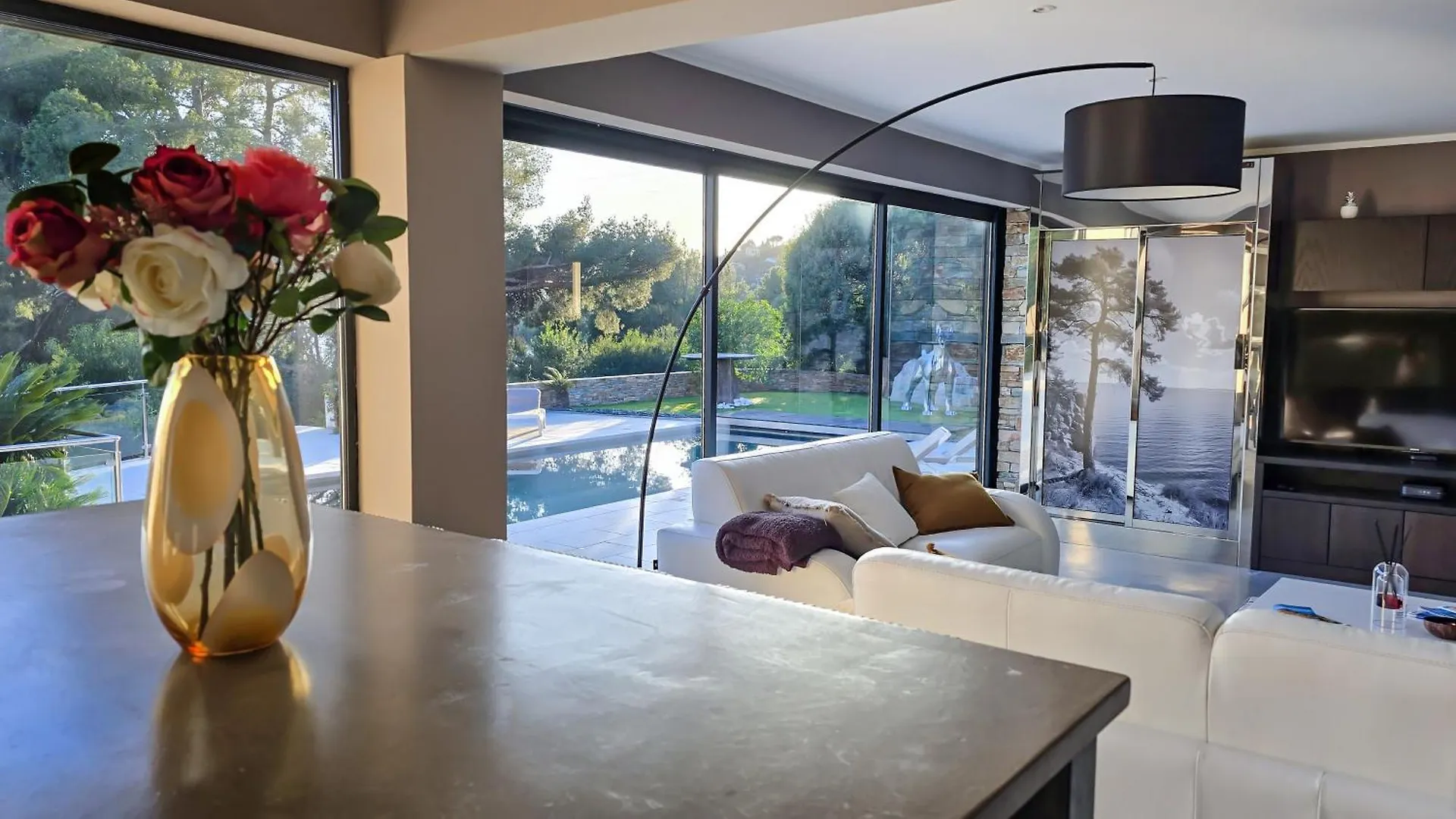 Villa Domaine Du Soleil, Vue Mer Avec Piscine Le Lavandou